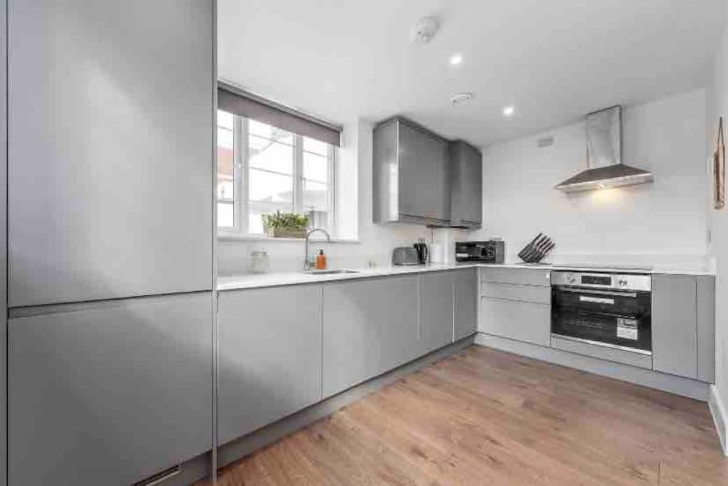 Апартаменты Cozy Flat Near London Eye/ Victoria / Vauxhall Экстерьер фото