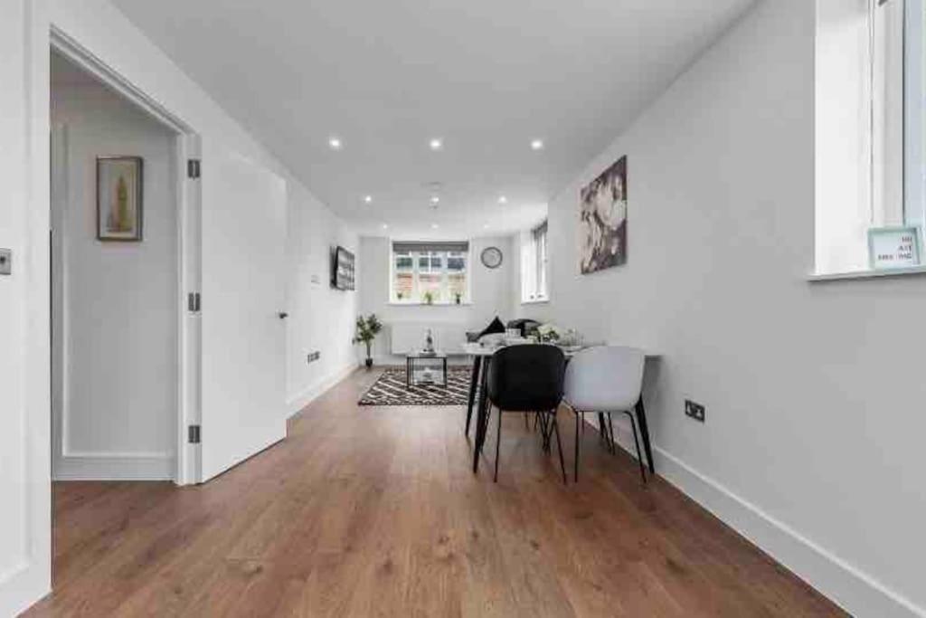 Апартаменты Cozy Flat Near London Eye/ Victoria / Vauxhall Экстерьер фото