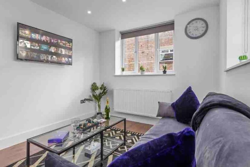 Апартаменты Cozy Flat Near London Eye/ Victoria / Vauxhall Экстерьер фото