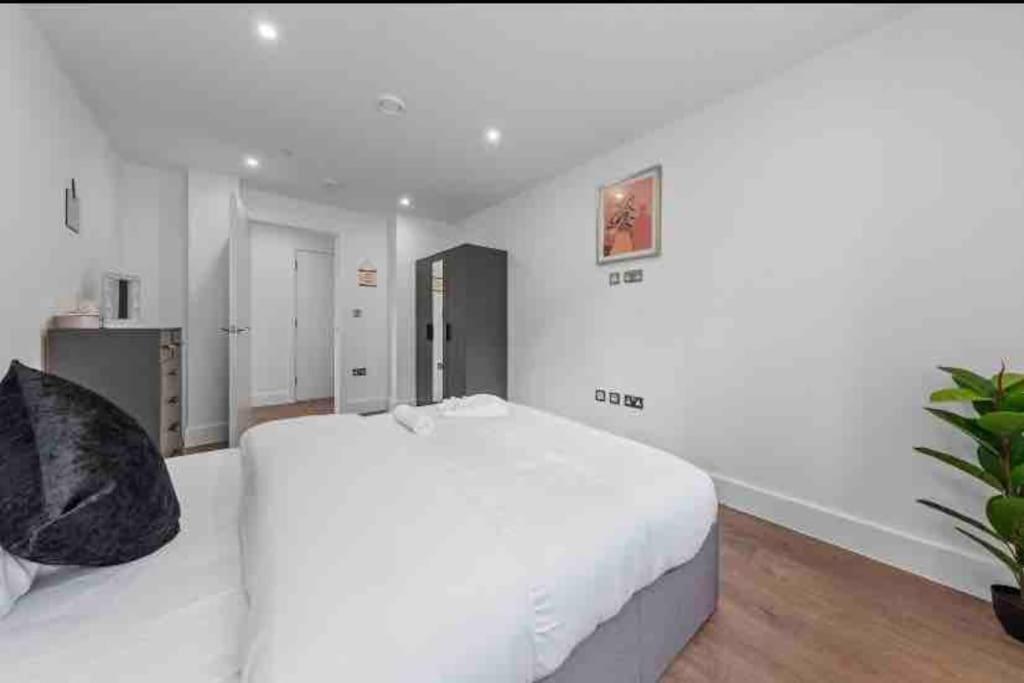 Апартаменты Cozy Flat Near London Eye/ Victoria / Vauxhall Экстерьер фото