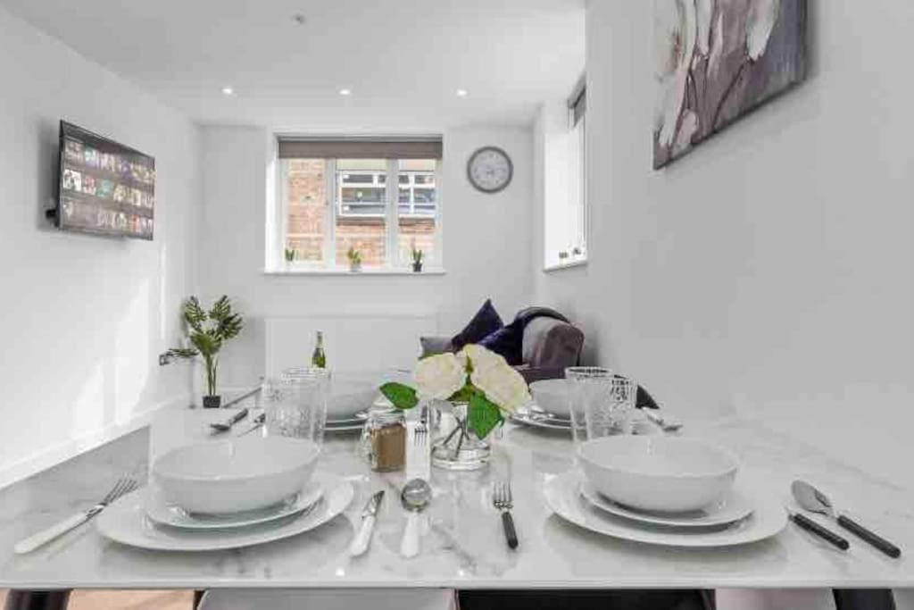 Апартаменты Cozy Flat Near London Eye/ Victoria / Vauxhall Экстерьер фото
