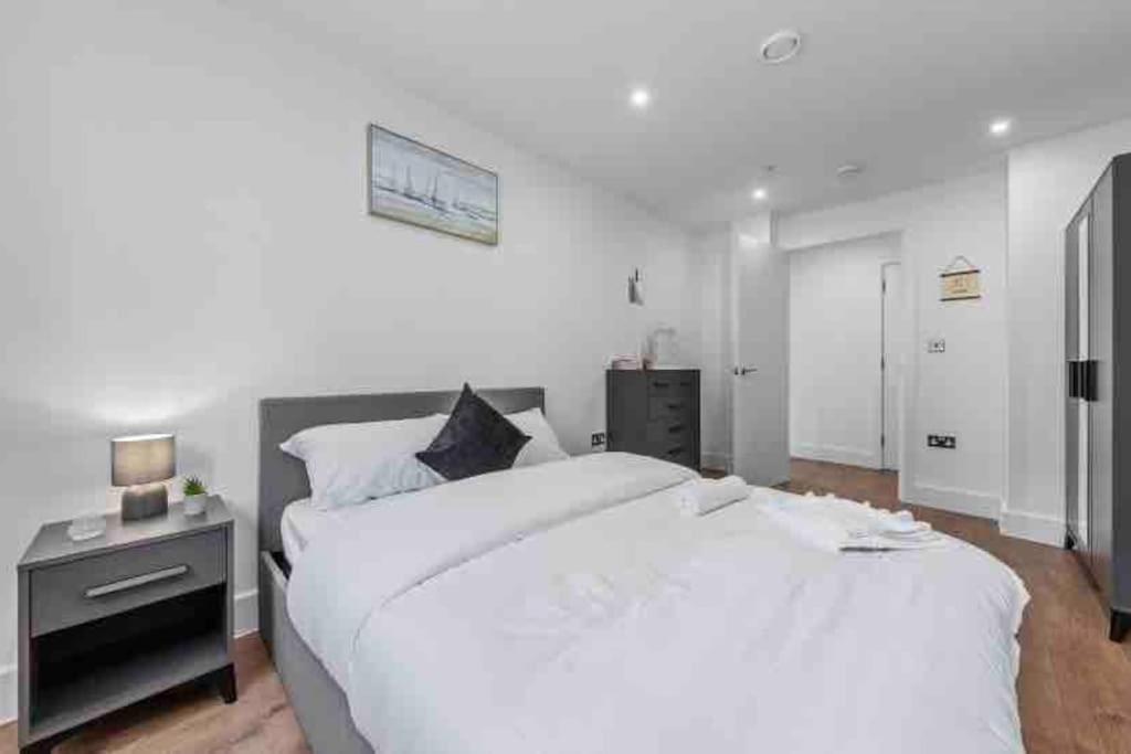 Апартаменты Cozy Flat Near London Eye/ Victoria / Vauxhall Экстерьер фото