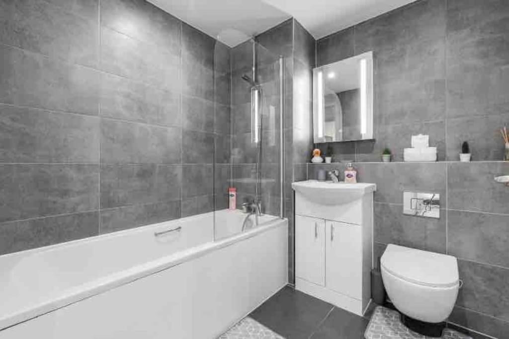 Апартаменты Cozy Flat Near London Eye/ Victoria / Vauxhall Экстерьер фото