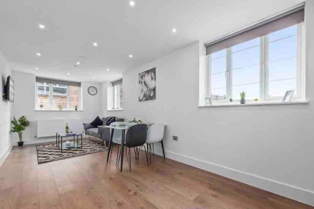 Апартаменты Cozy Flat Near London Eye/ Victoria / Vauxhall Экстерьер фото