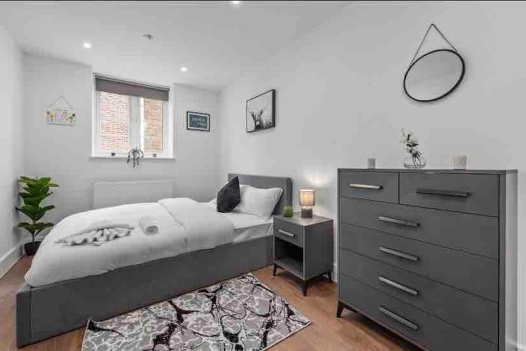 Апартаменты Cozy Flat Near London Eye/ Victoria / Vauxhall Экстерьер фото